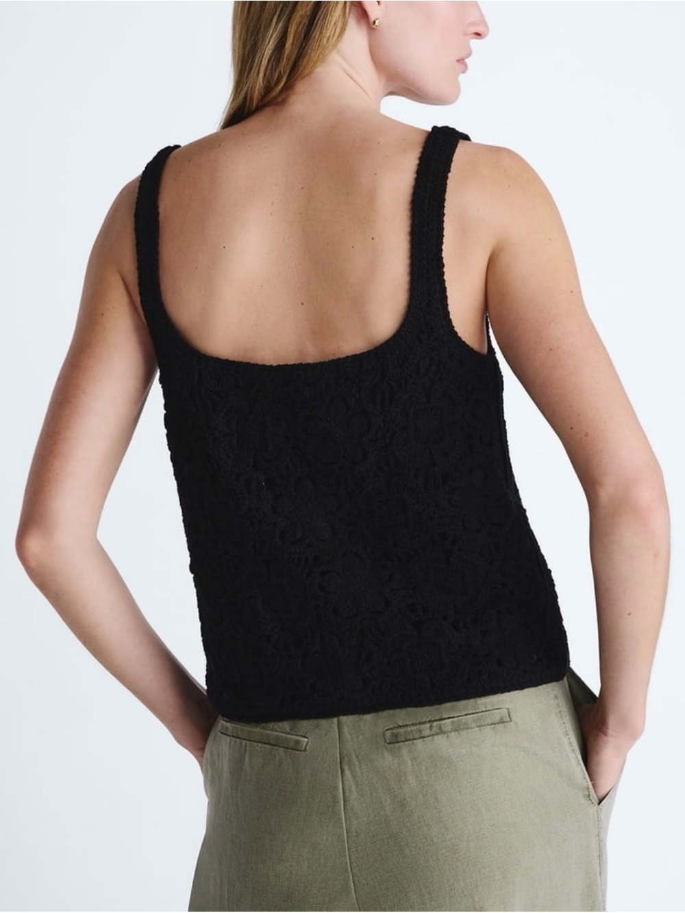 Scoop Plus Size Black Lace Square-Neck Camisole
Size XL - Picture 4 of 11